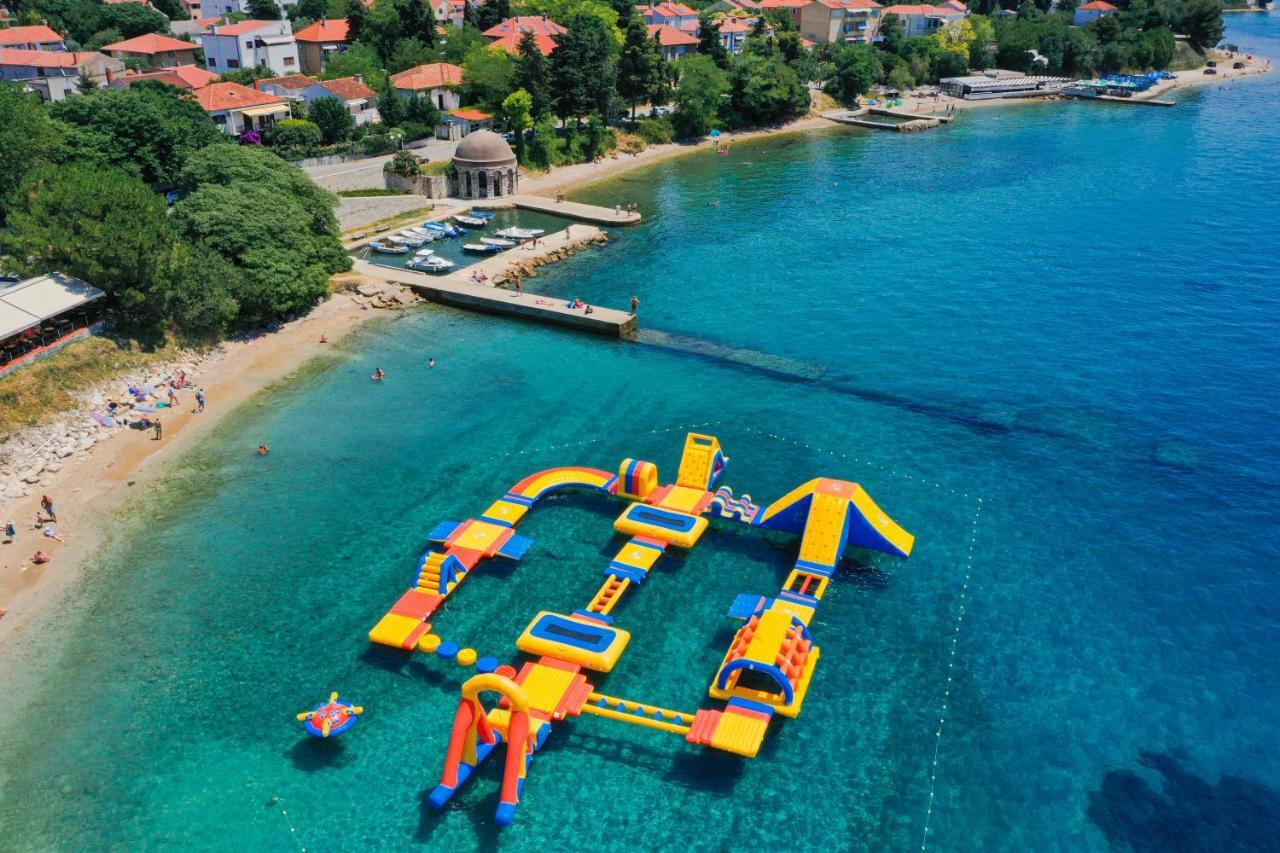 Villa Klaudia With Pool Zadar Zewnętrze zdjęcie